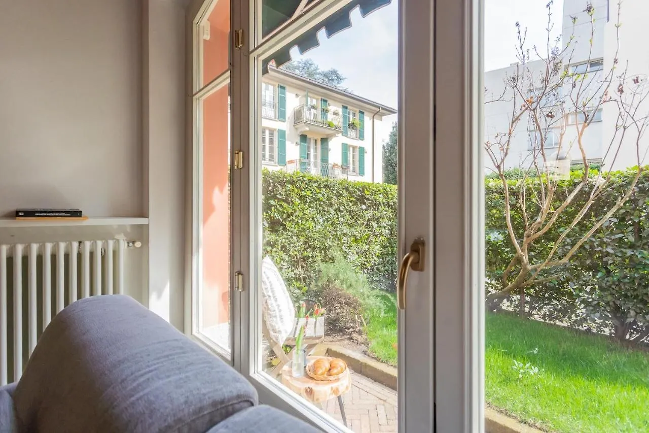 Vico Garden-203 By Rent All Como Appartement