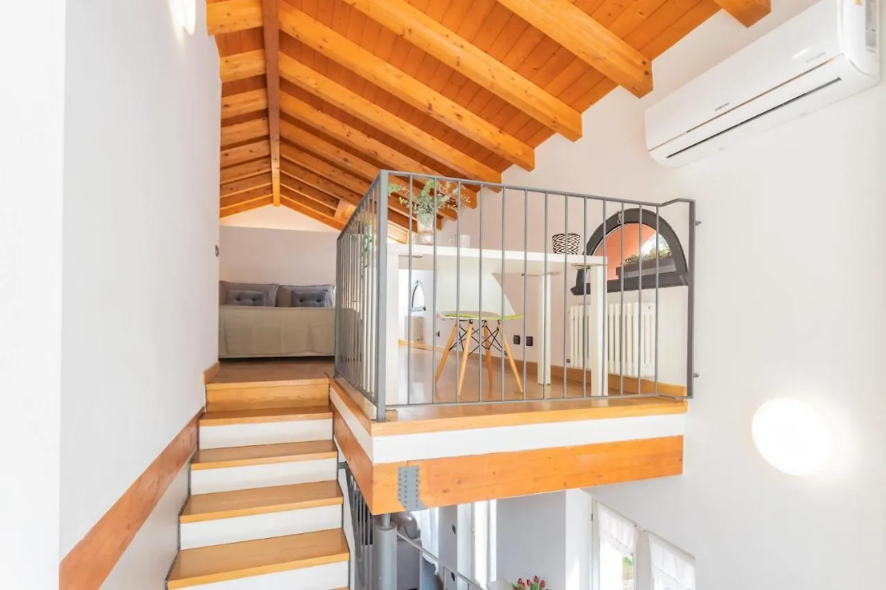 Vico Garden-203 By Rent All Como