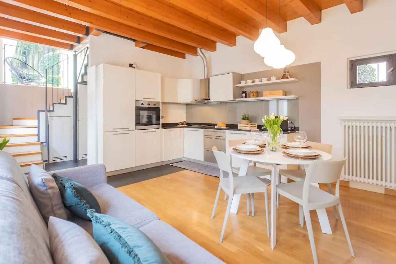 Appartement Vico Garden-203 By Rent All Como