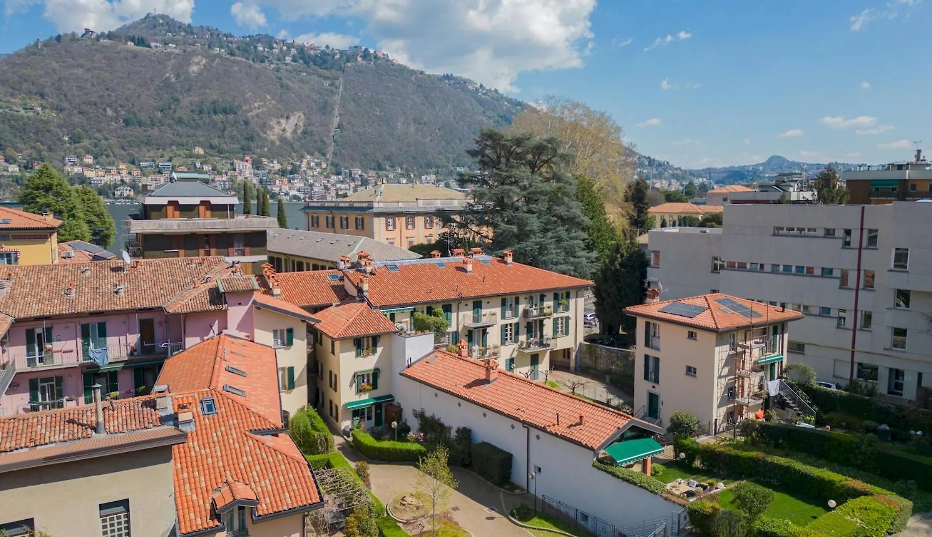 Vico Garden-203 By Rent All Como